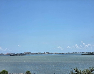 632 Edgewater Drive - Photo Thumbnail 27