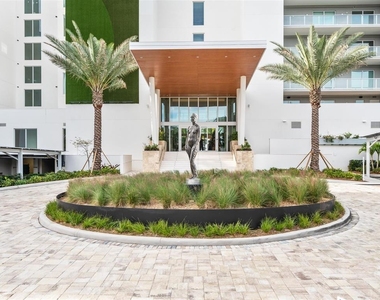 1020 Sunset Point Road - Photo Thumbnail 26