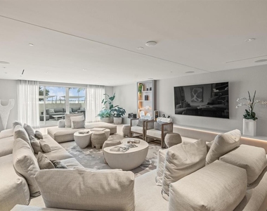 1020 Sunset Point Road - Photo Thumbnail 43