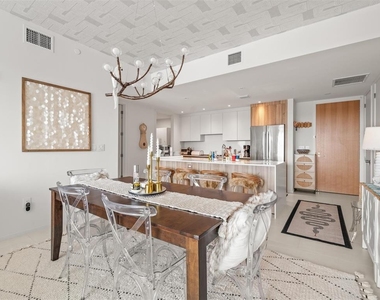 1020 Sunset Point Road - Photo Thumbnail 68