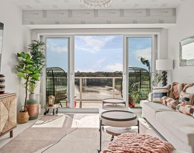 1020 Sunset Point Road - Photo Thumbnail 77