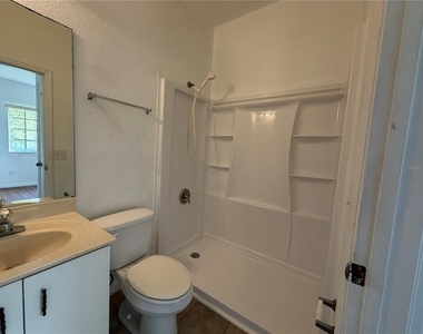 353 Port Pleasant Drive - Photo Thumbnail 7