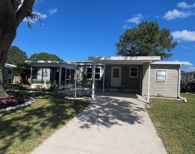 909 Orchid Street - Photo Thumbnail 2