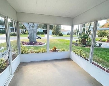 909 Orchid Street - Photo Thumbnail 18