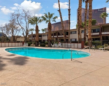 350 E Desert Inn Road - Photo Thumbnail 27