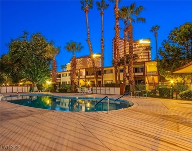 350 E Desert Inn Road - Photo Thumbnail 30