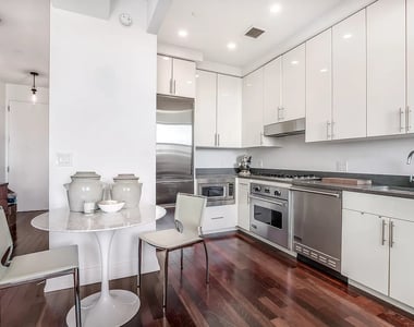 1 Hanson Place - Photo Thumbnail 2