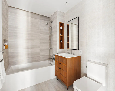 West 19th - Photo Thumbnail 3