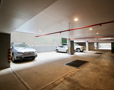 186 Lenox Road - Photo Thumbnail 13