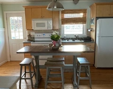 179 4th Avenue - Photo Thumbnail 17
