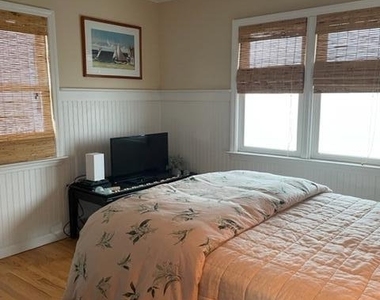 179 4th Avenue - Photo Thumbnail 9