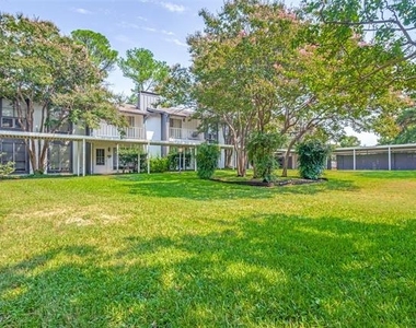 412 Hollyhill Lane - Photo Thumbnail 1
