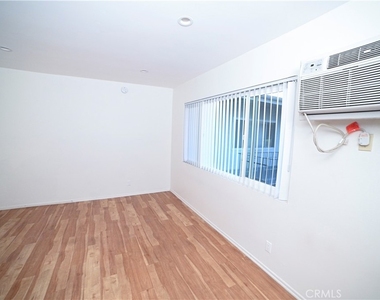 7745 Laurel Canyon Boulevard - Photo Thumbnail 10