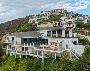 343 Emerald Bay - Photo Thumbnail 1