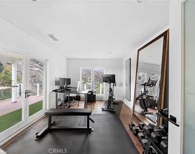 343 Emerald Bay - Photo Thumbnail 32
