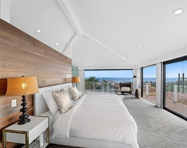 343 Emerald Bay - Photo Thumbnail 16