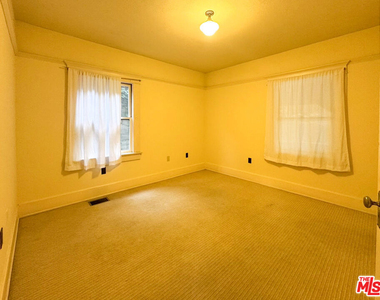 1123 Marion Avenue - Photo Thumbnail 22