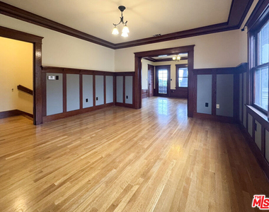 1123 Marion Avenue - Photo Thumbnail 1