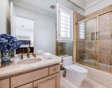 915 N Rexford Drive - Photo Thumbnail 32