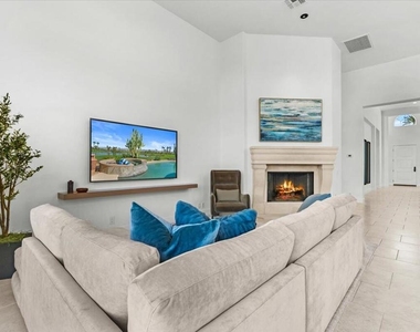79370 Mission Drive West Drive W - Photo Thumbnail 12