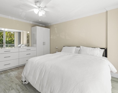 3580 S Ocean Boulevard - Photo Thumbnail 9