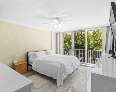 3580 S Ocean Boulevard - Photo Thumbnail 8