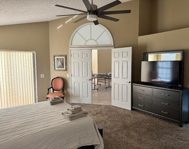 2937 Se Cates Circle - Photo Thumbnail 35