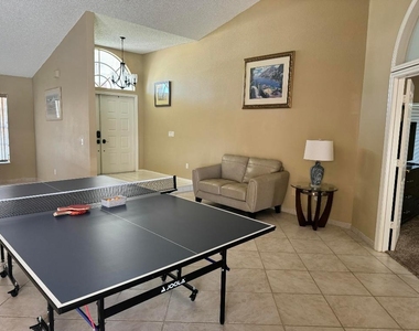 2937 Se Cates Circle - Photo Thumbnail 13
