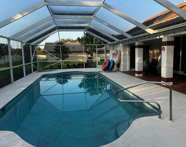 2937 Se Cates Circle - Photo Thumbnail 41