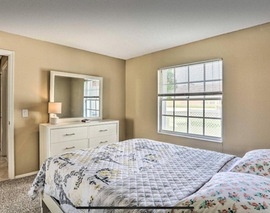 2937 Se Cates Circle - Photo Thumbnail 32