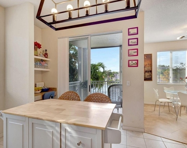11023 Legacy Lane - Photo Thumbnail 21