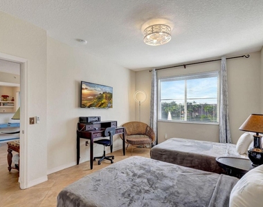 11023 Legacy Lane - Photo Thumbnail 28