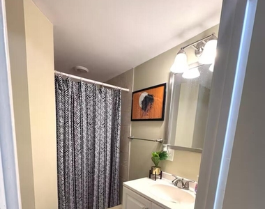 108 Lacosta Lane - Photo Thumbnail 5