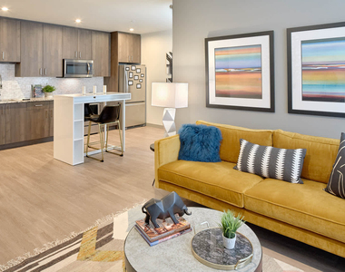 520 Terry Avenue - Photo Thumbnail 14