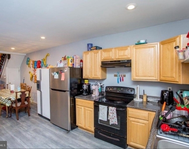 1814 N Bouvier Street - Photo Thumbnail 5
