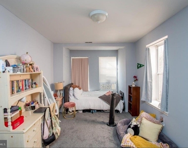 1814 N Bouvier Street - Photo Thumbnail 8