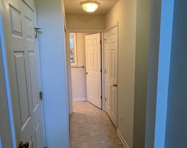 921 S Talbot Street - Photo Thumbnail 22