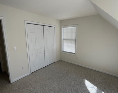 921 S Talbot Street - Photo Thumbnail 2
