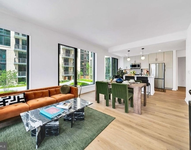 113 Potomac Avenue Sw - Photo Thumbnail 8