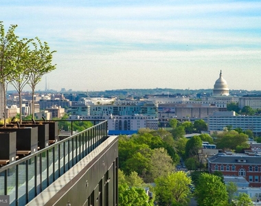 113 Potomac Avenue Sw - Photo Thumbnail 2