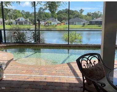 332 Maplewood Drive - Photo Thumbnail 28