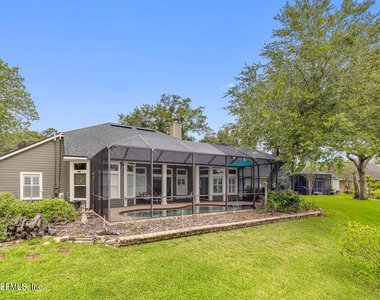 332 Maplewood Drive - Photo Thumbnail 27