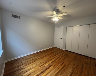 1337 W Fargo Avenue - Photo Thumbnail 9