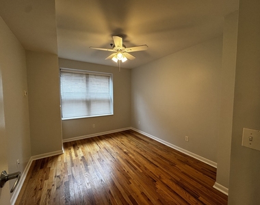1337 W Fargo Avenue - Photo Thumbnail 12
