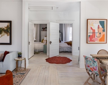 450 N Highland Avenue Ne - Photo Thumbnail 4