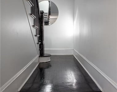 450 N Highland Avenue Ne - Photo Thumbnail 1