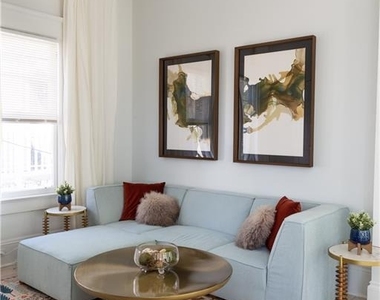450 N Highland Avenue Ne - Photo Thumbnail 7