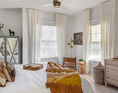 450 N Highland Avenue Ne - Photo Thumbnail 26