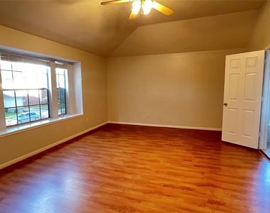 14431 Andrea Way Ln - Photo Thumbnail 4