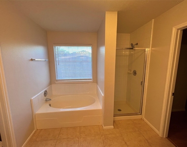 14431 Andrea Way Ln - Photo Thumbnail 12